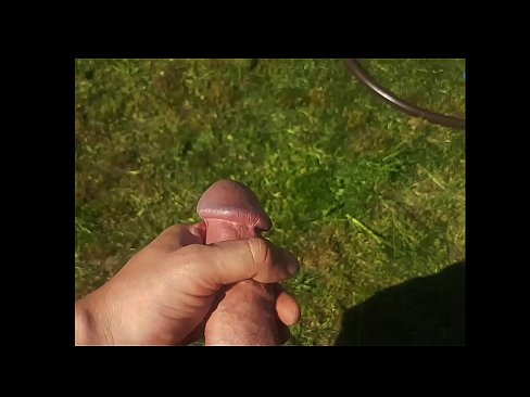 ❤️ Hottie sħun gets pussy roża tagħha fucked u cums bi squirt fi ġnien tas-sajf ❤️ Sess ta' kwalità lilna ❌